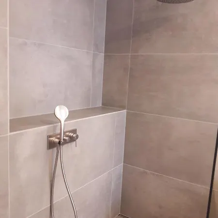 Wohnen Am Wasser * Висбаден
